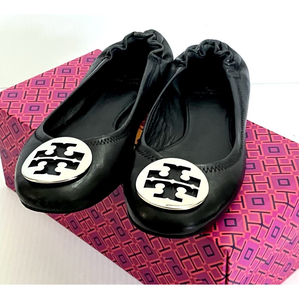 Tory Burch Reva Black Leather Classic Original Ballet Flats Size 8 Silver Logo